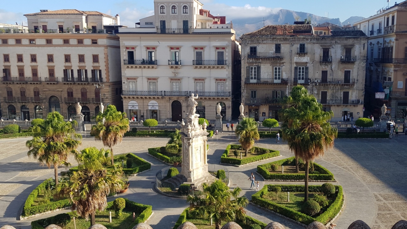 Picsart_23-12-03_15-35-32-513