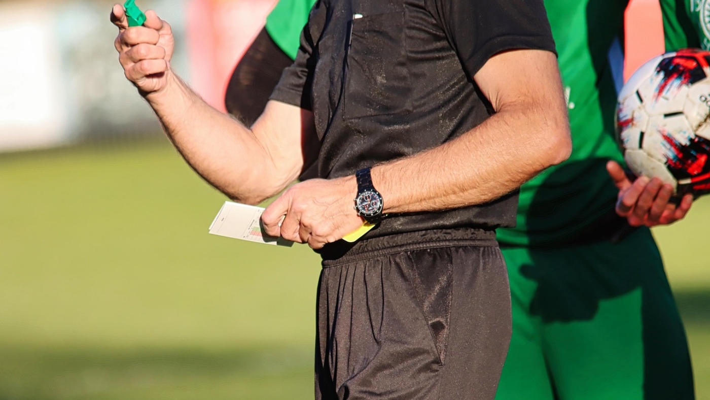 referee, pipe, warning, impartial, whistle, yellow card, yellow, soccer game, football match, referee, referee, referee, referee, referee, impartial, whistle, whistle, whistle