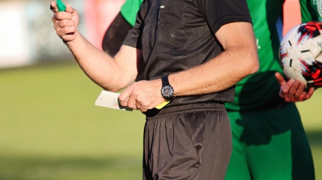 referee, pipe, warning, impartial, whistle, yellow card, yellow, soccer game, football match, referee, referee, referee, referee, referee, impartial, whistle, whistle, whistle